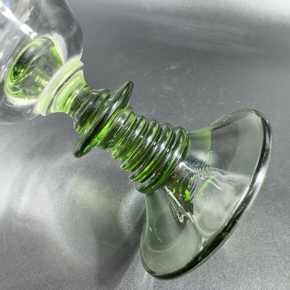 Vintage German Roemer Goblet Etched Beehive Manganese 365nm Green UV Glow Cup - Picture 9 of 13